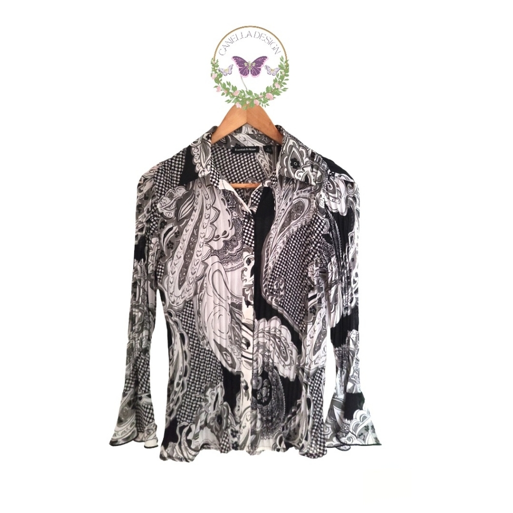 Women's Essential By Milano Monochromatic Pasley Design Blouse